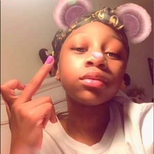 Meet your Posher, Josephine